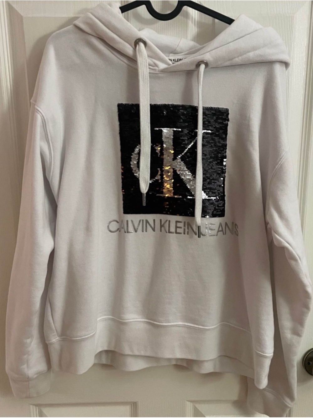 Calvin Klein Jeans White Hooded Sweatshirt with Black Logo Trim